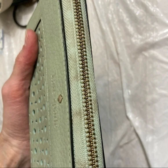 Kate spade green perforate eyelet lace leather zipper clutch wallet